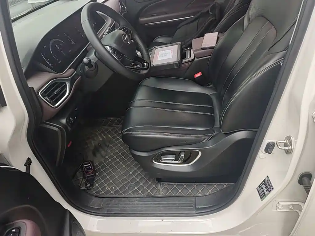 GAC Motor Trumpchi M6 — миниатюра 15