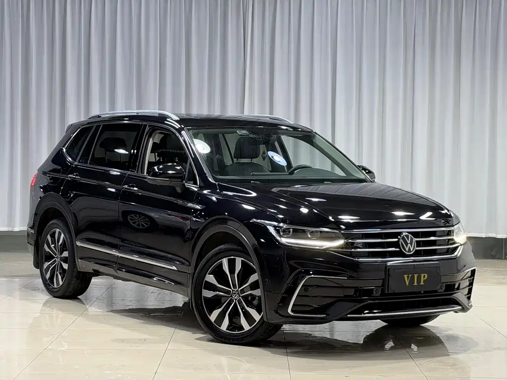 Volkswagen Tiguan L — миниатюра 3