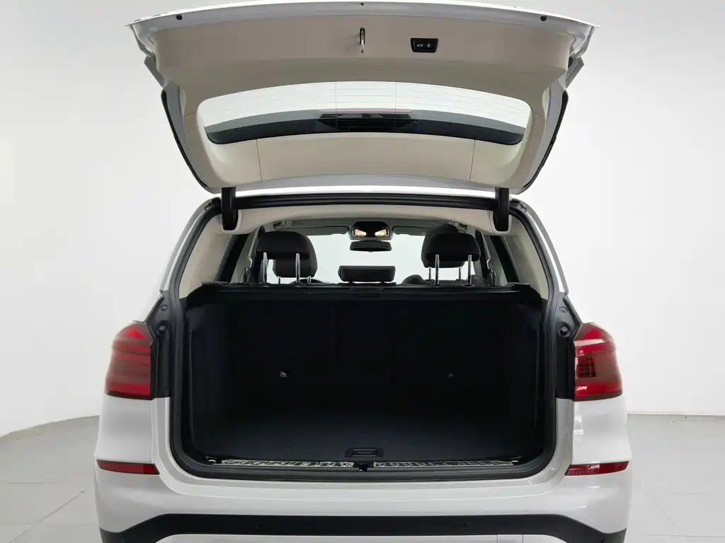 BMW X3 — миниатюра 16
