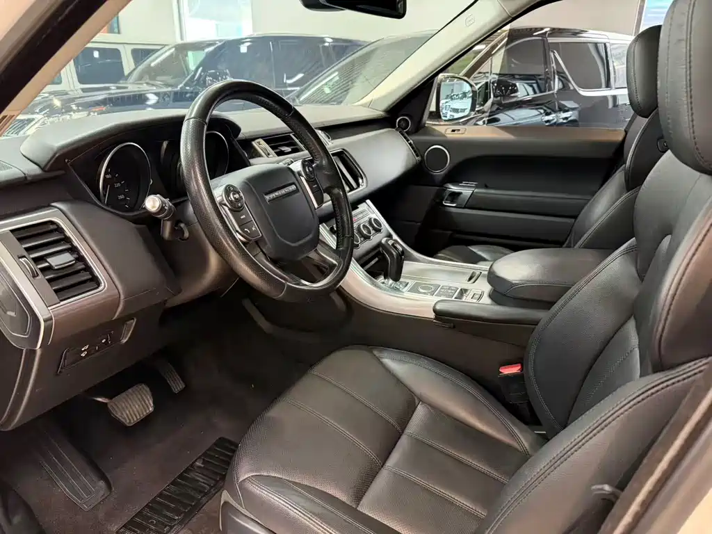Land Rover Sport — миниатюра 6