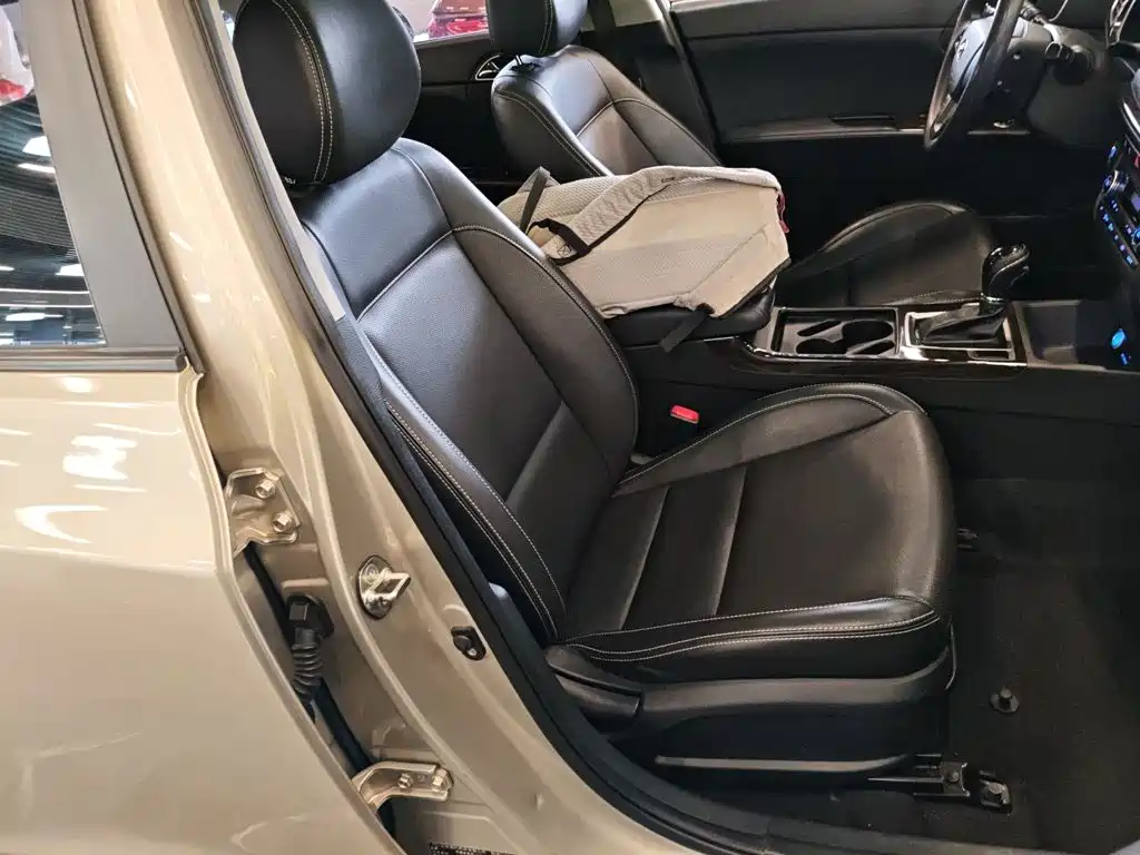 Hyundai Mistra — миниатюра 20