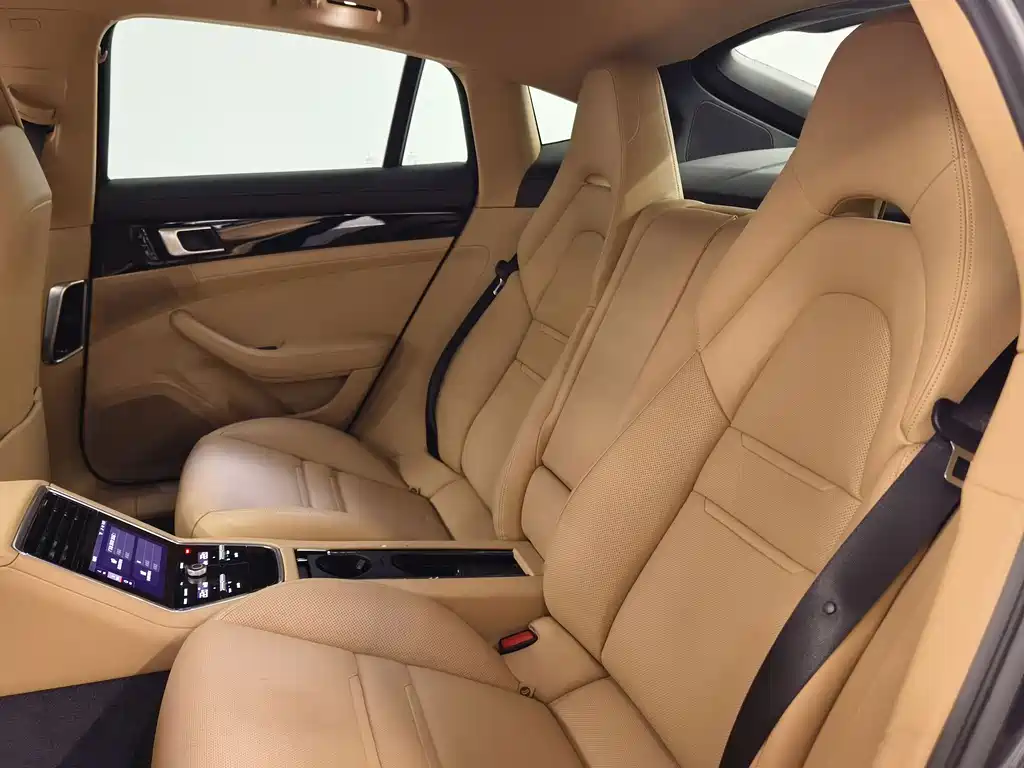 Porsche Panamera — миниатюра 13
