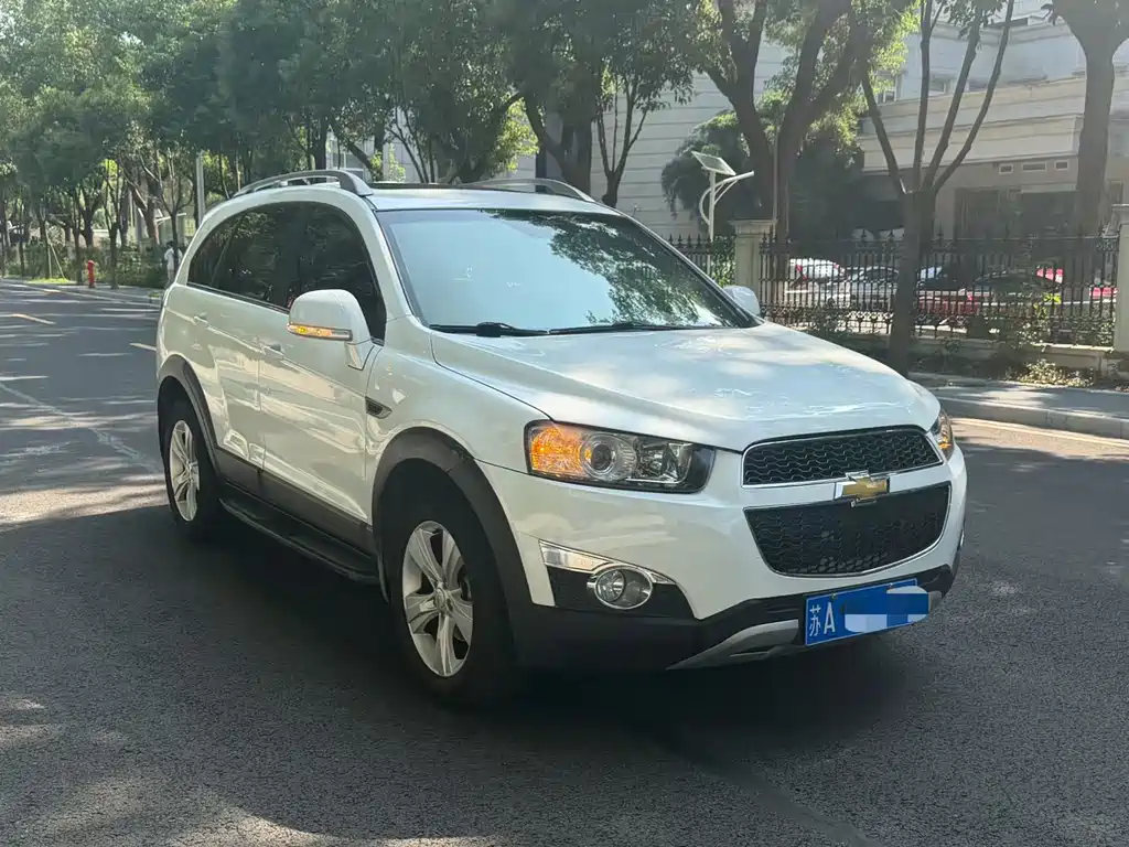Chevrolet Captiva — миниатюра 2
