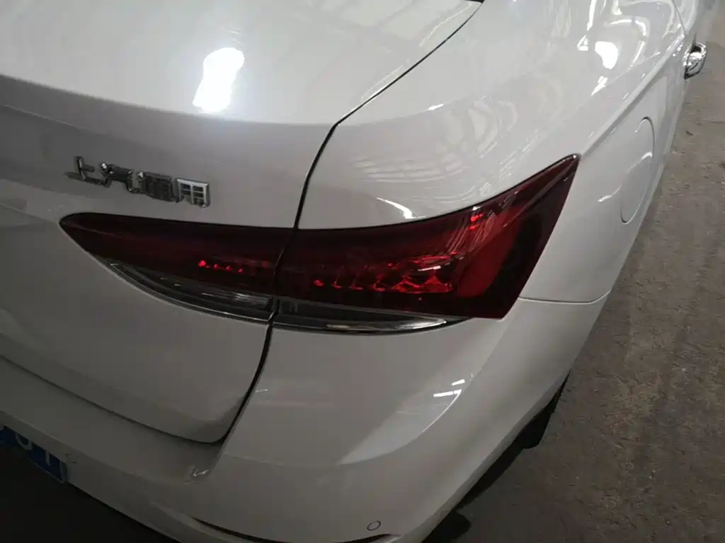 Buick Excelle — миниатюра 8