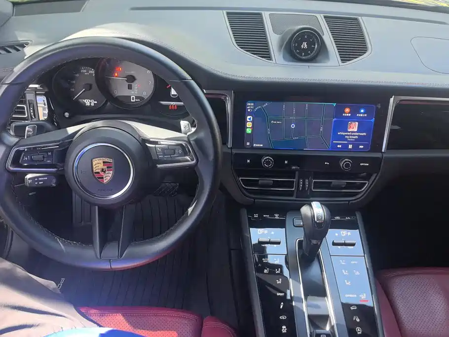Porsche Macan — миниатюра 11