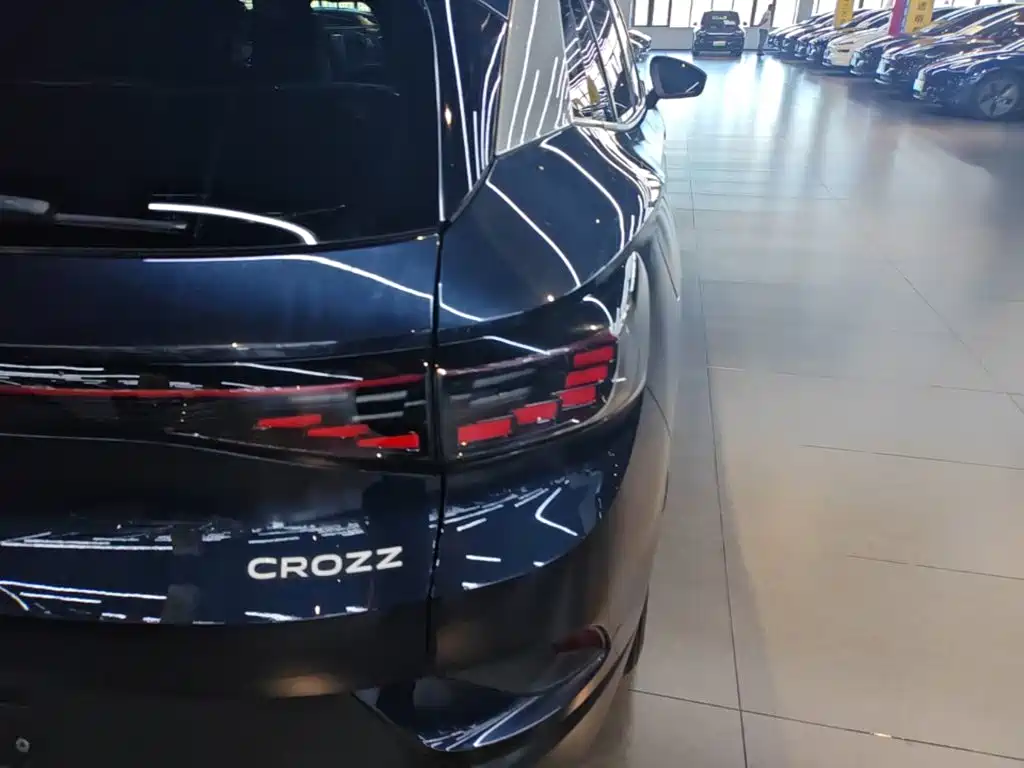 Volkswagen ID.4 Crozz — миниатюра 8