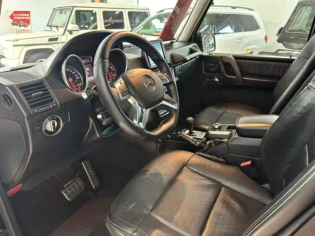 Mercedes-Benz G-Class — миниатюра 6