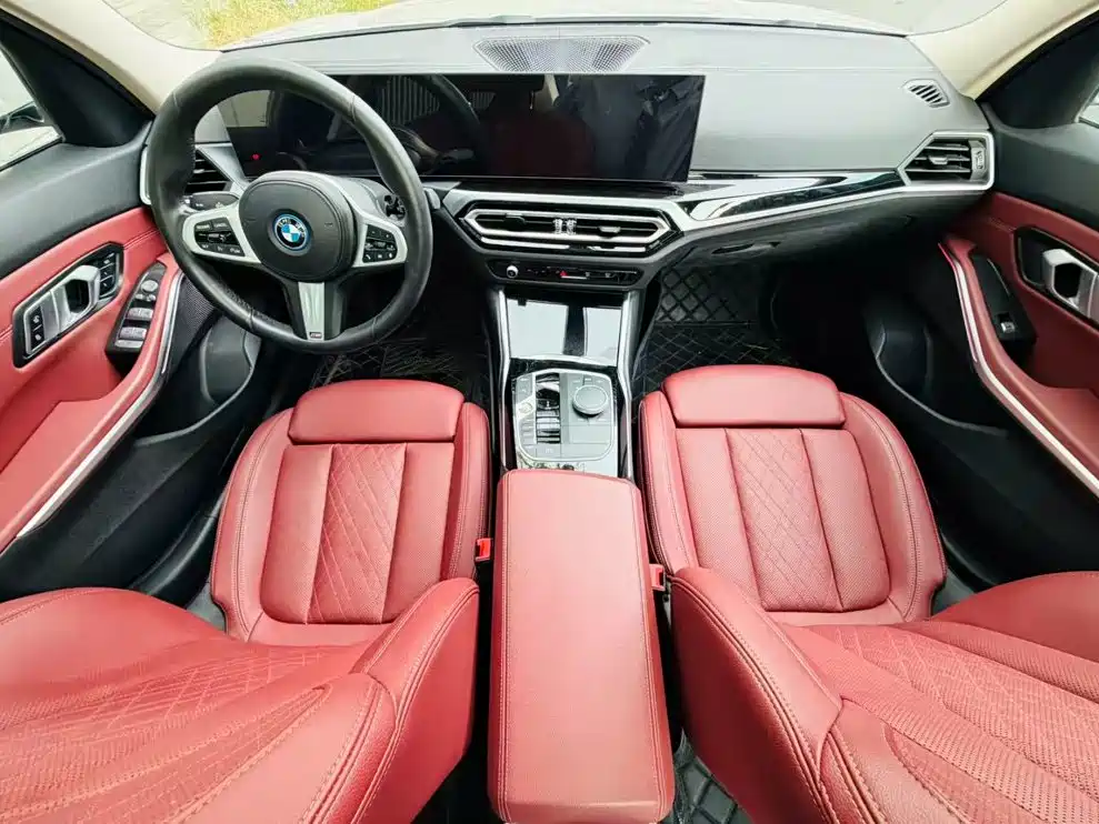 BMW i3 — миниатюра 13