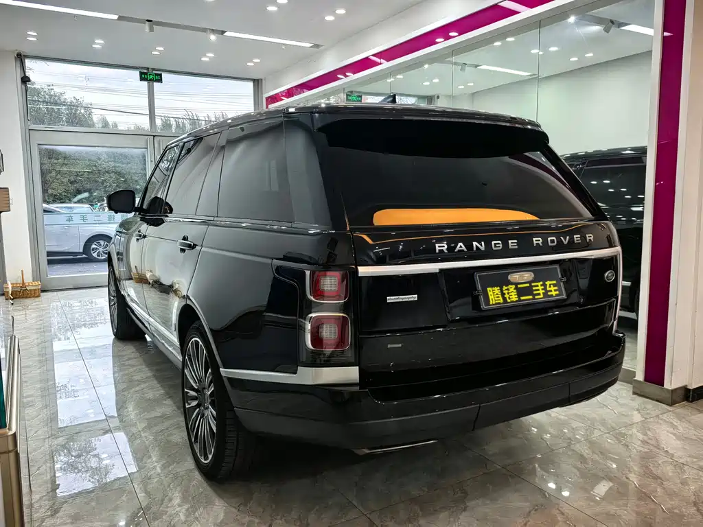 Land Rover Range Rover — миниатюра 6