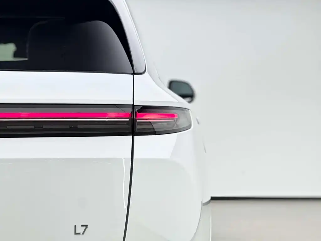 Li Auto Li L7 — миниатюра 12