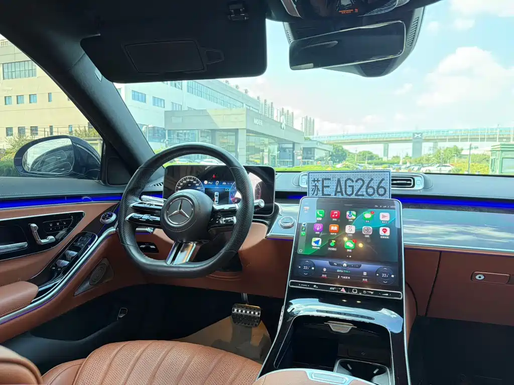Mercedes-Benz S-Class — миниатюра 11