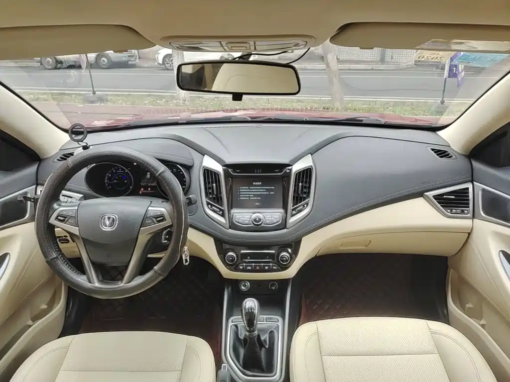 Changan Eado — миниатюра 10