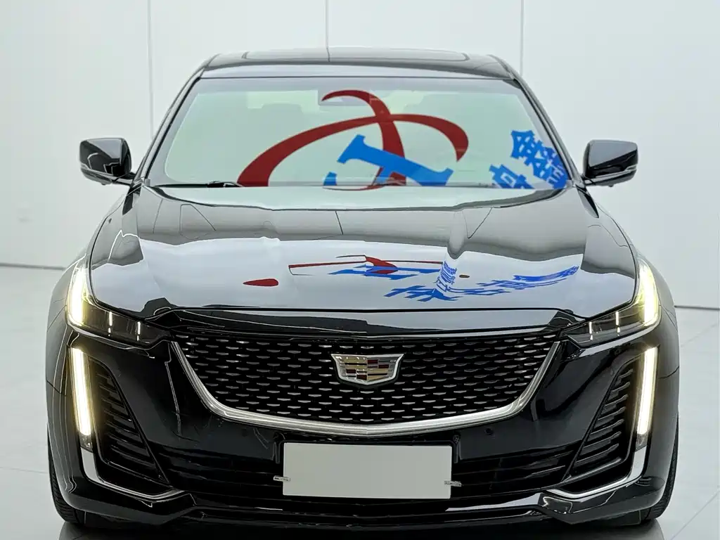 Cadillac CT5 — миниатюра 3