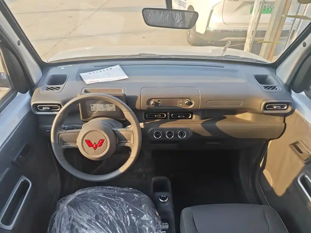 Wuling Zhiguang EV — миниатюра 10
