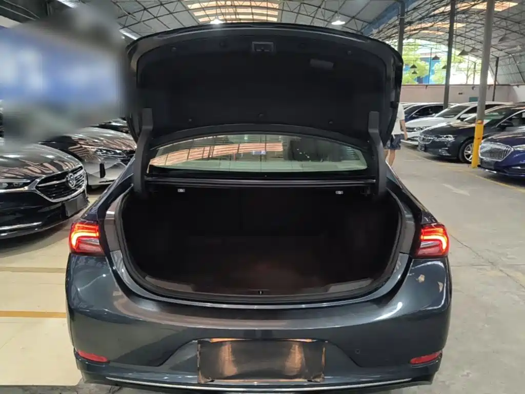 Buick LaCrosse — миниатюра 19