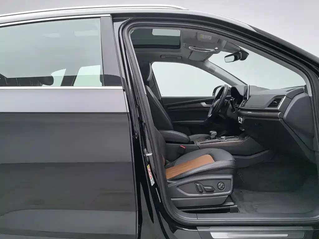 Audi Q5L — миниатюра 23
