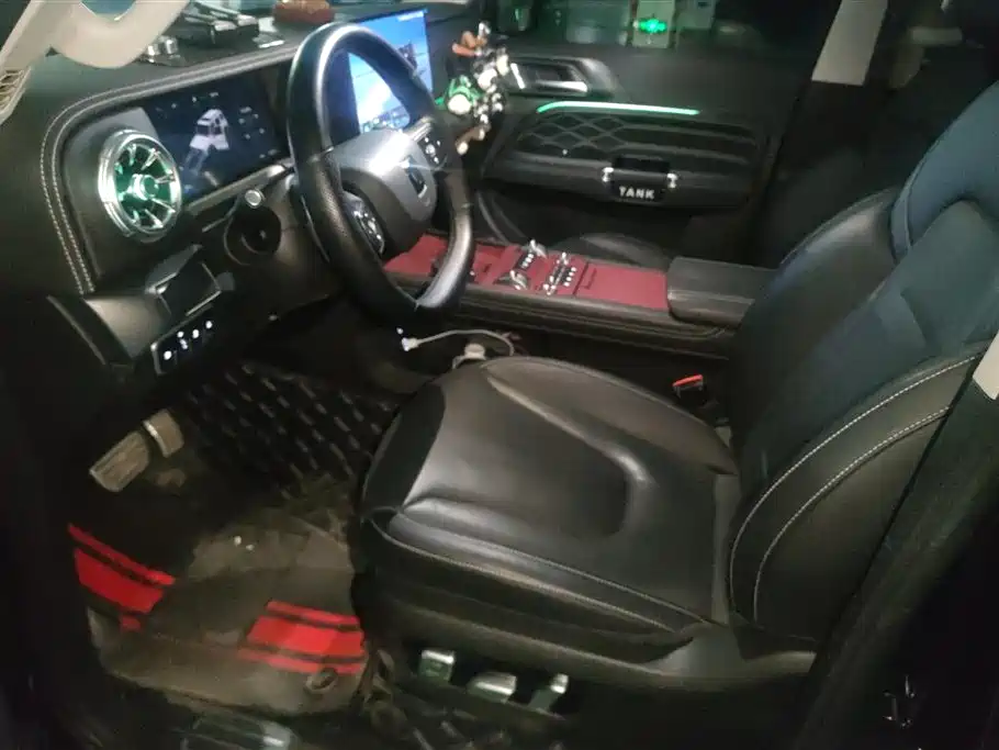 TANK TANK 300 NEW ENERGY