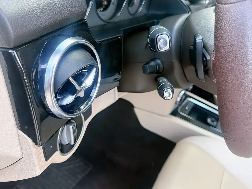 Mercedes-Benz GLK-Class — миниатюра 11