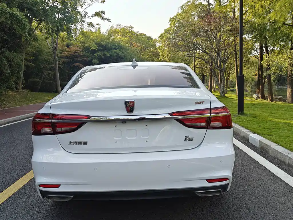Roewe i6 Classic — миниатюра 6