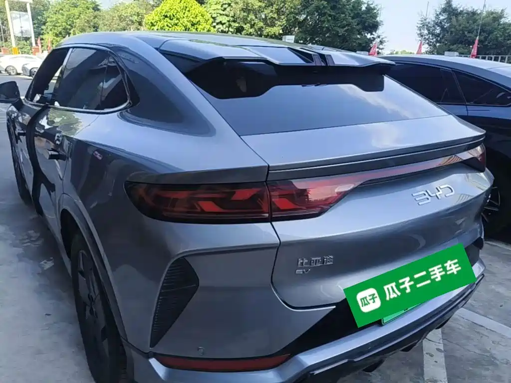 BYD L EV — миниатюра 5
