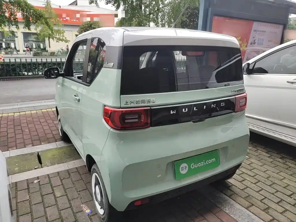 Wuling MINIEV — миниатюра 5