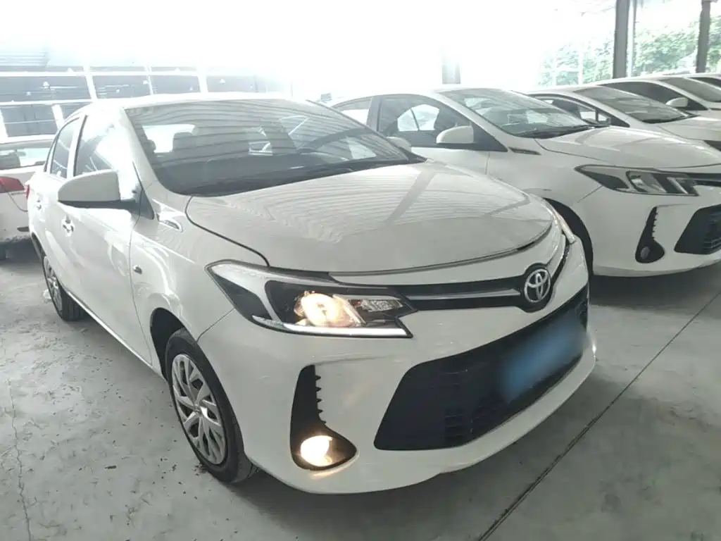Toyota Vios — миниатюра 4