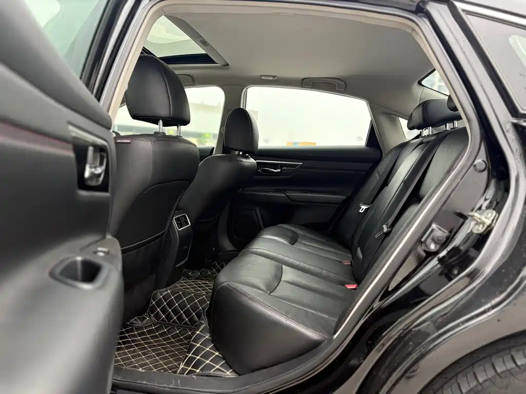 Nissan Teana — миниатюра 12