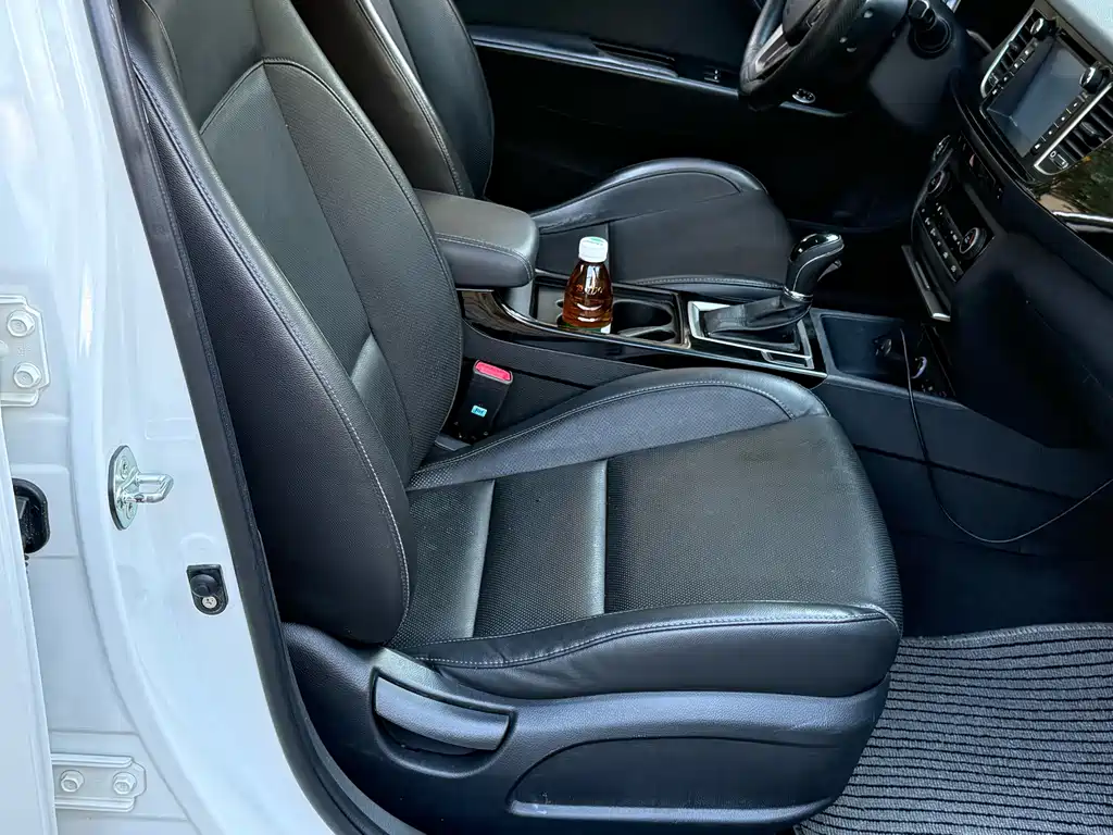Hyundai Mistra — миниатюра 7