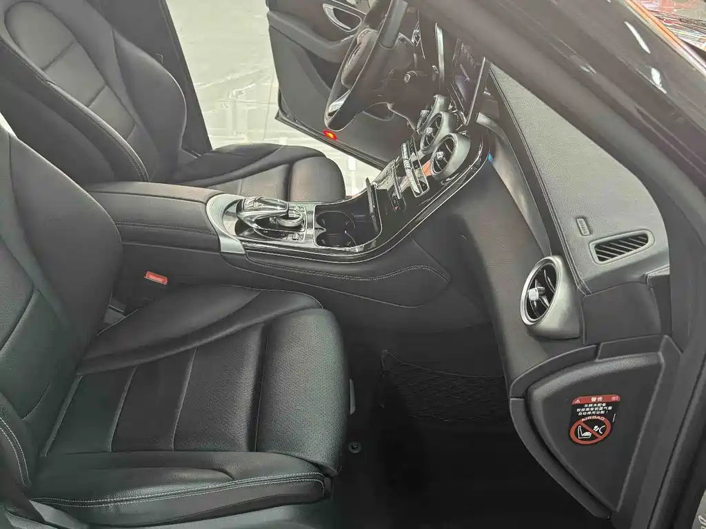 Mercedes-Benz GLC — миниатюра 16