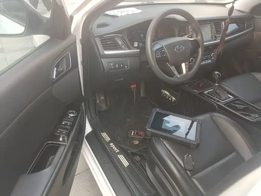 Hyundai Mistra — миниатюра 16