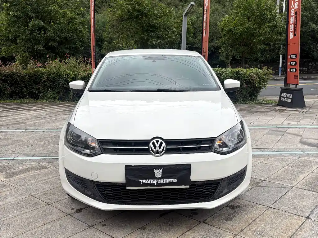 Volkswagen Polo — миниатюра 2