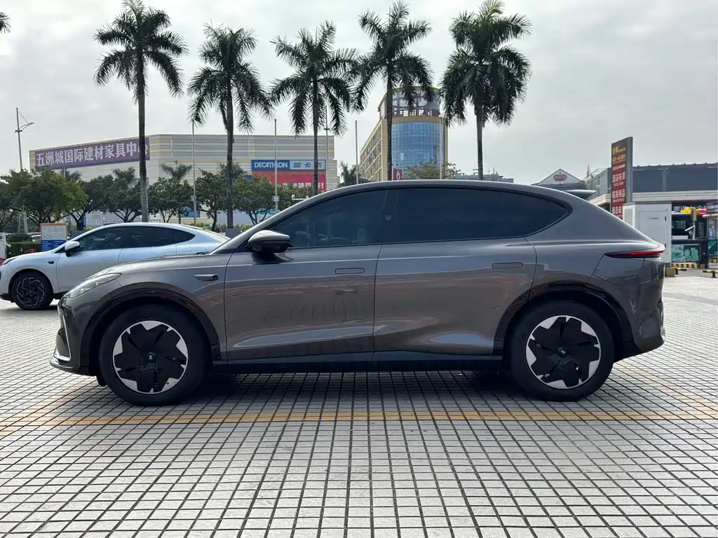 ZHIJI AUTOMOBILE ZHIJI LS7