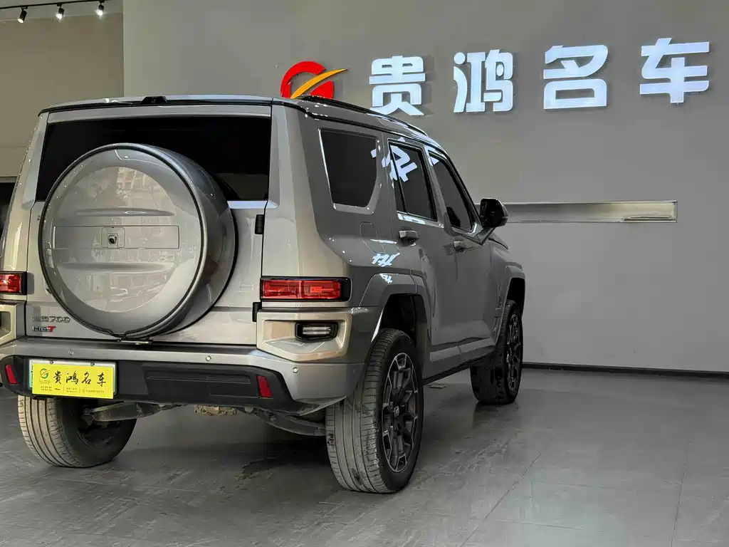 TANK TANK 700 NEW ENERGY