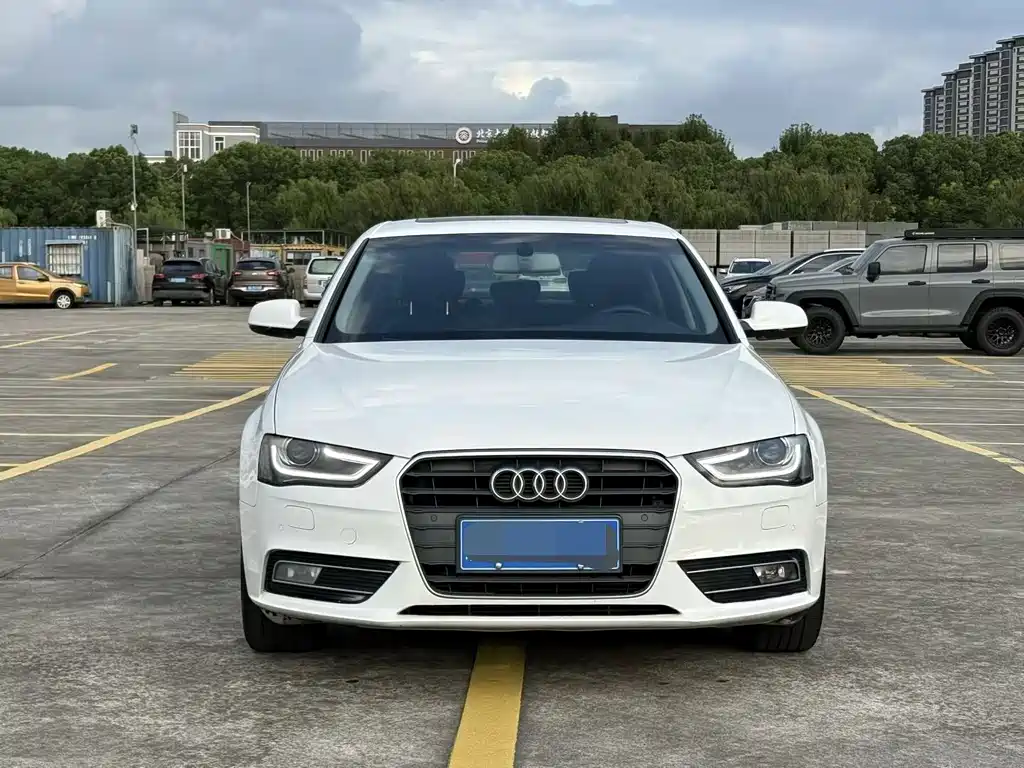 Audi A4L — миниатюра 2
