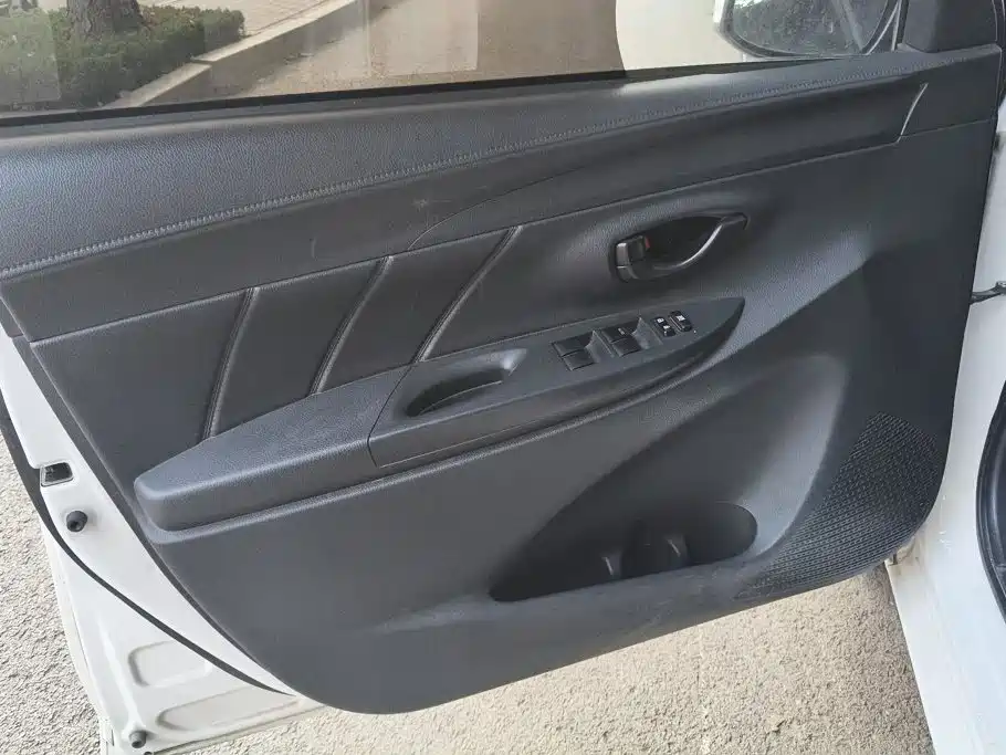Toyota Vios — миниатюра 7