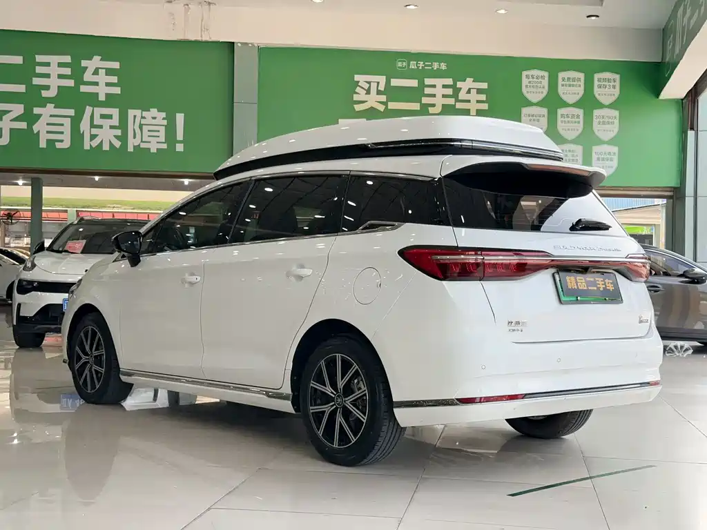 BYD MAX New Energy — миниатюра 4
