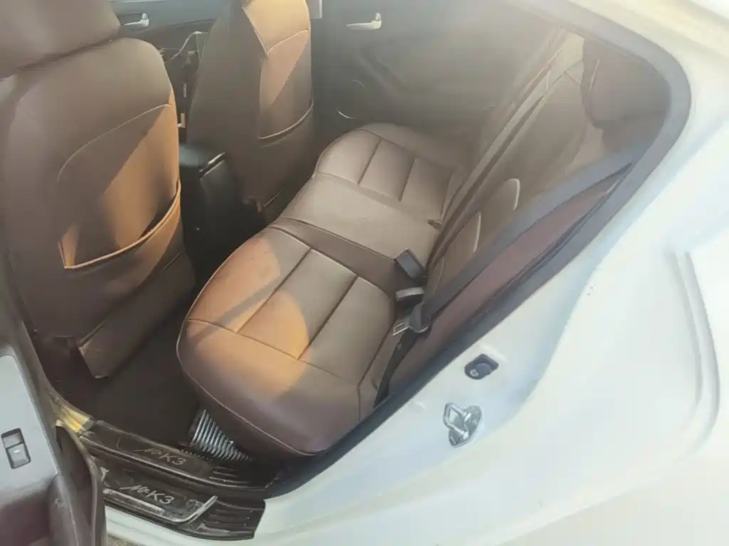 Kia K3 — миниатюра 17