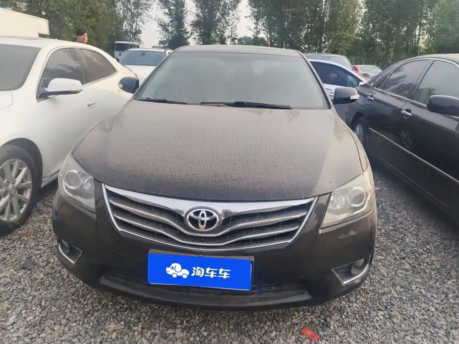 Toyota Camry — миниатюра 2