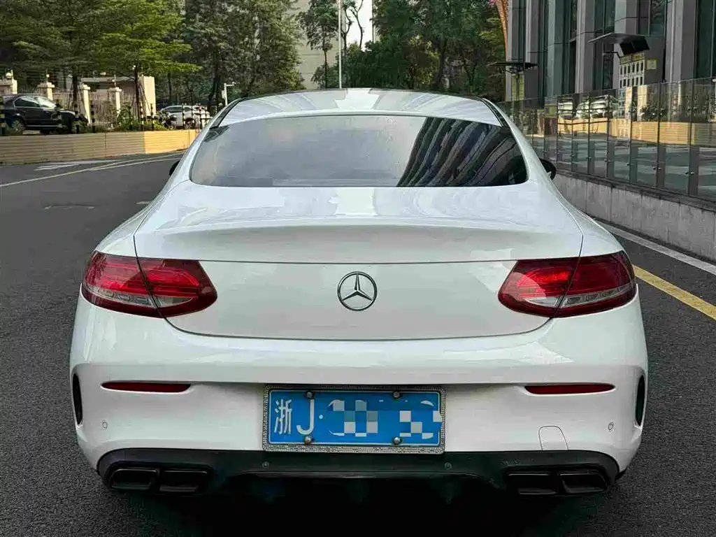 Mercedes-Benz C-Class (Import) — миниатюра 5
