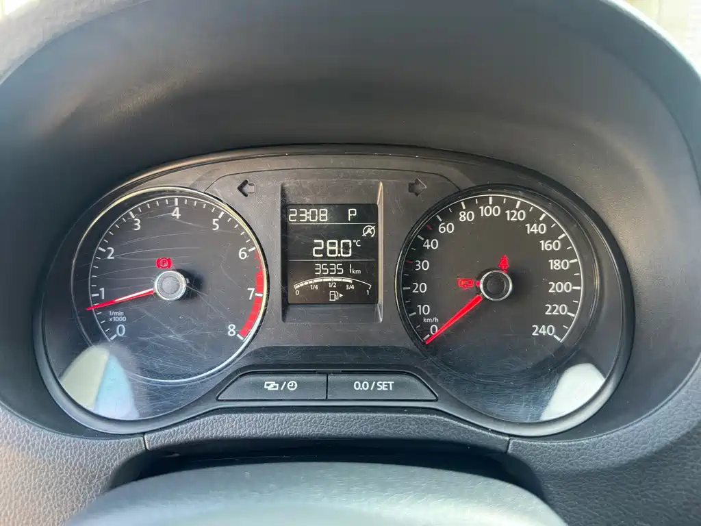 Volkswagen Polo — миниатюра 20
