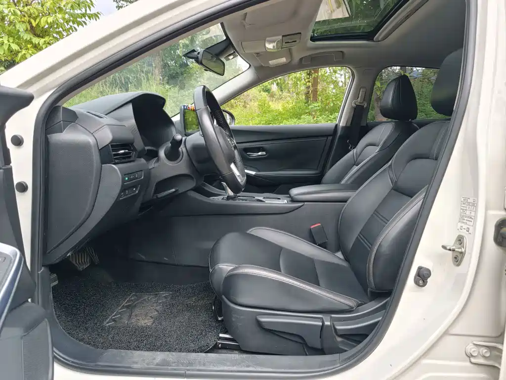 Nissan Sylphy — миниатюра 8