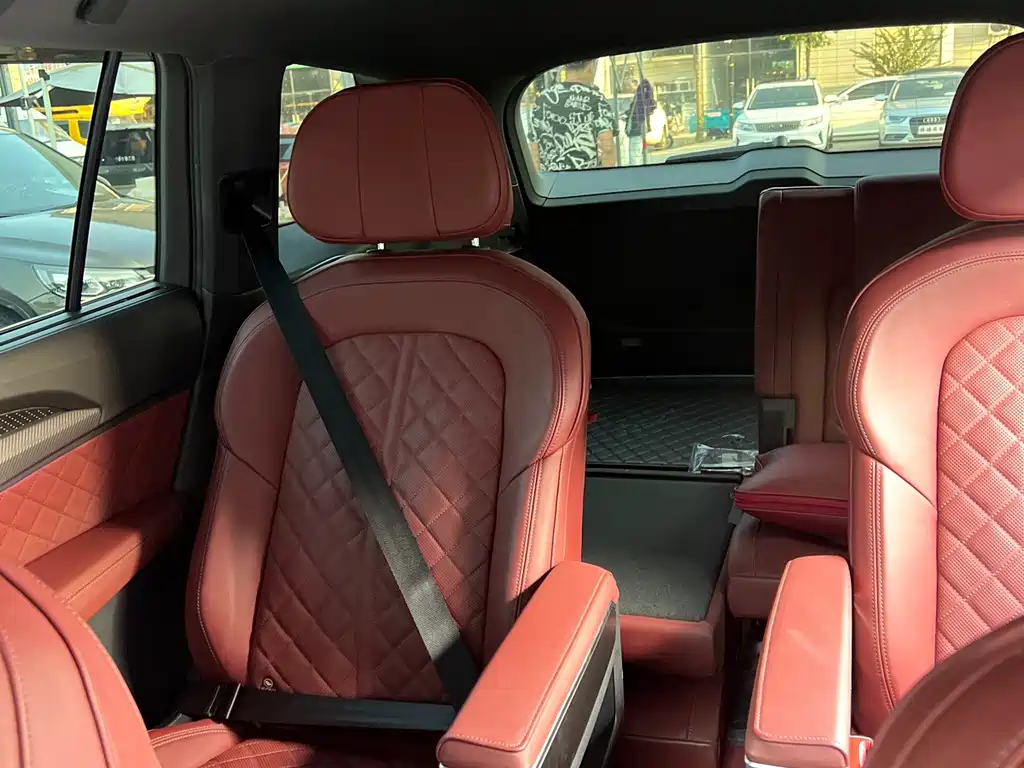 Audi Q6 — миниатюра 13