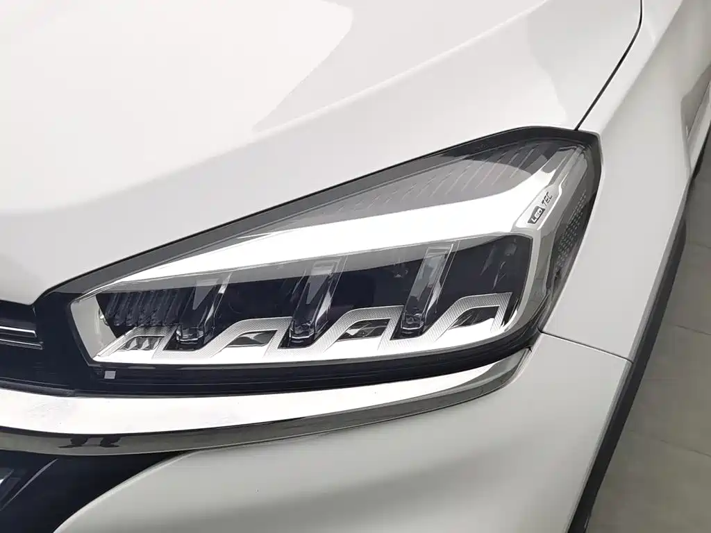 Chery Tiggo 8 — миниатюра 7