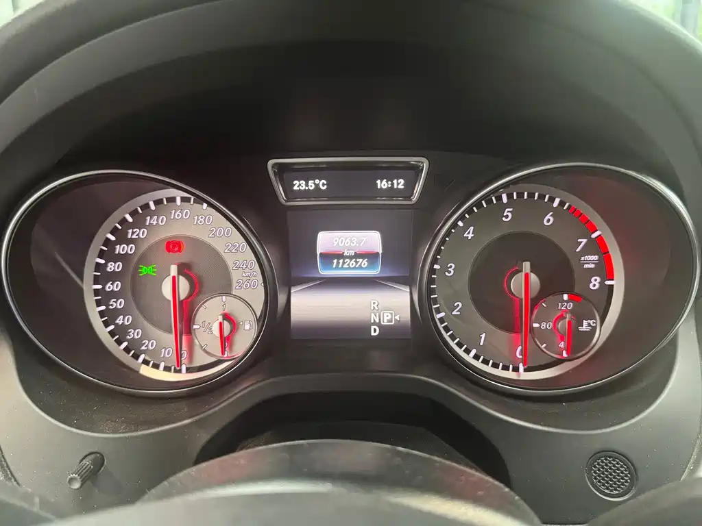 Mercedes-Benz CLA (Import) — миниатюра 10