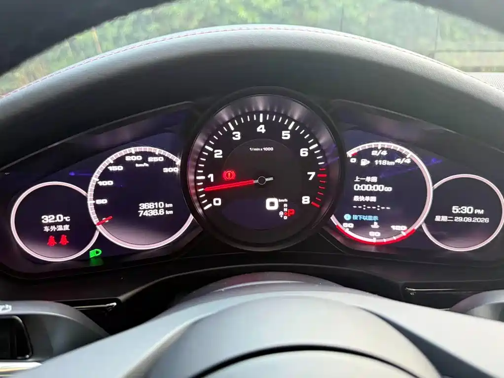 Porsche Panamera — миниатюра 20