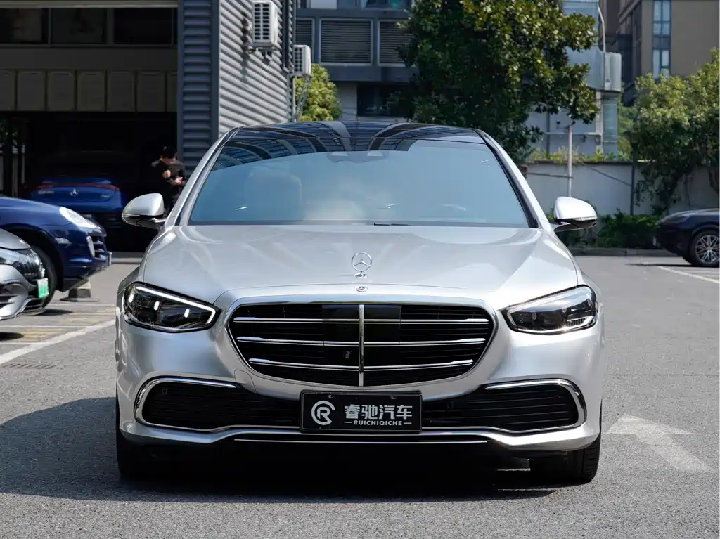Mercedes-Benz S-Class — миниатюра 2