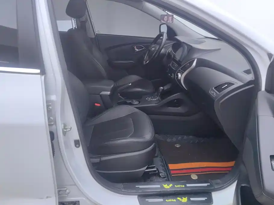 Hyundai ix35 — миниатюра 8