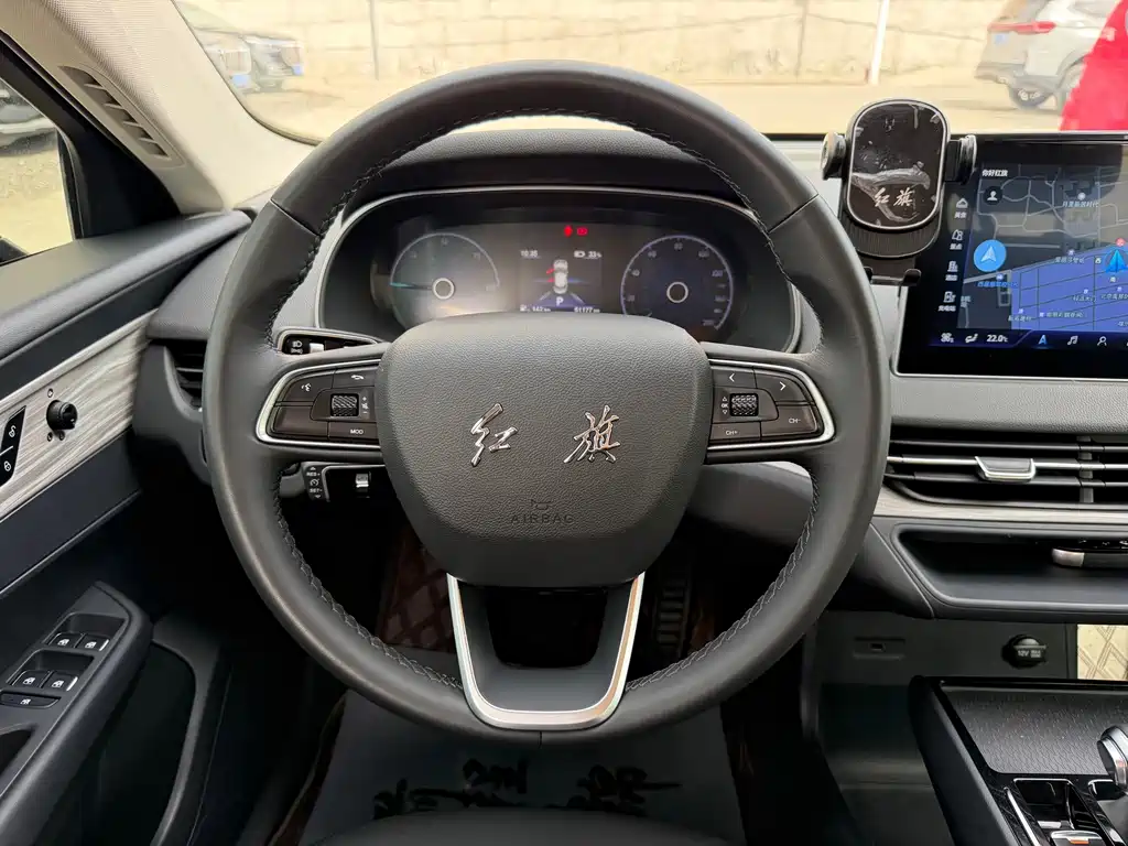 Hongqi Hongqi E-QM5 — миниатюра 11