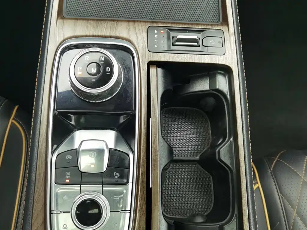 Ford Equator — миниатюра 13