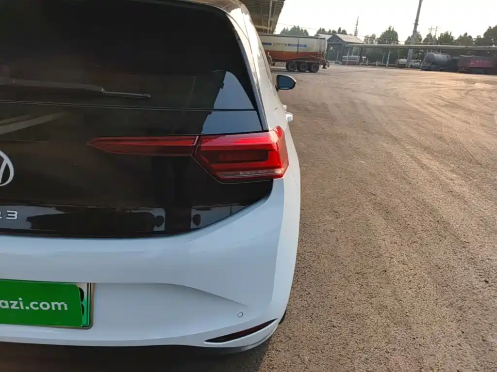 Volkswagen ID.3 — миниатюра 8